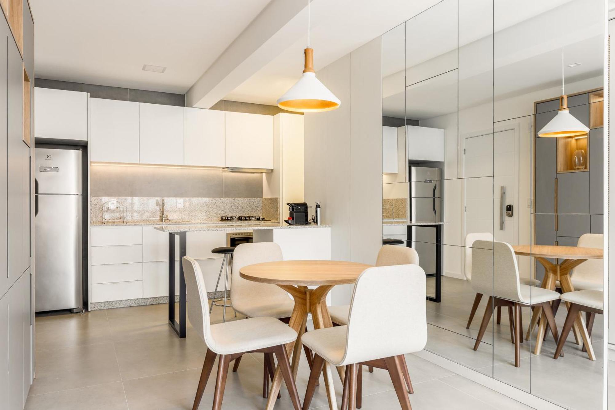 Zee Studios A 200M Da Beira-Mar Norte Florianópolis Δωμάτιο φωτογραφία